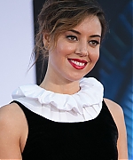 Aubrey_Plaza_64.jpg